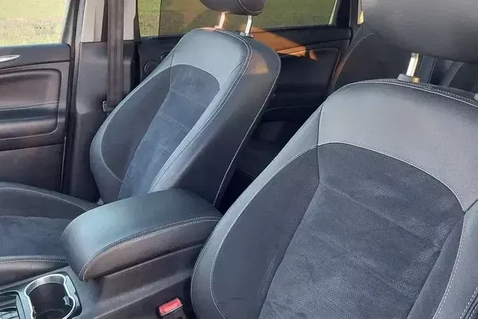 Ford S-Max zdjęcie 19