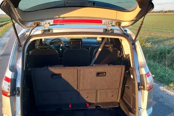 Ford S-Max zdjęcie 24