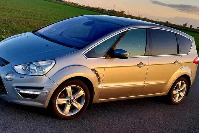 Ford S-Max zdjęcie 3