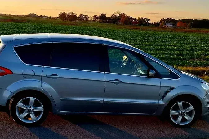 Ford S-Max zdjęcie 34