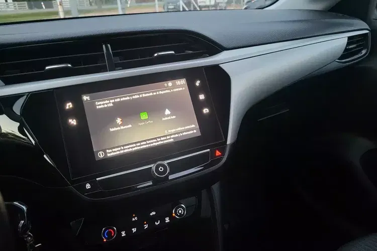 Opel Corsa zdjęcie 19