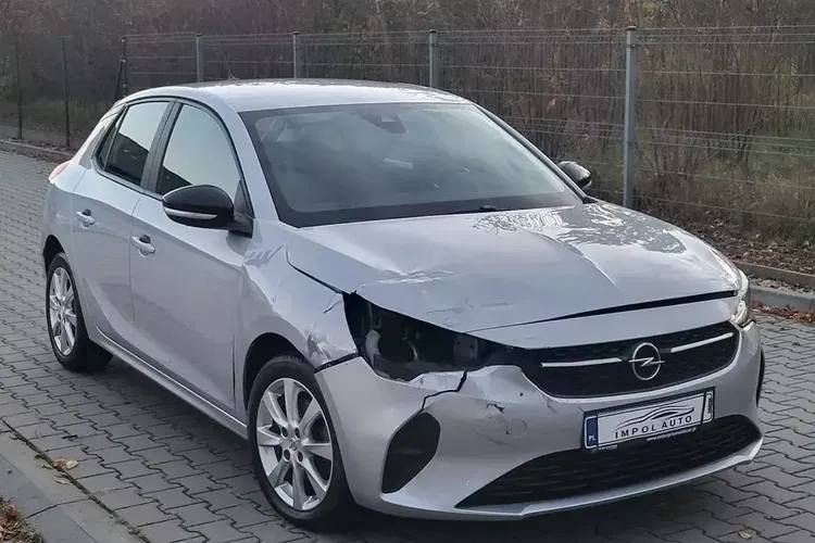 Opel Corsa zdjęcie 2