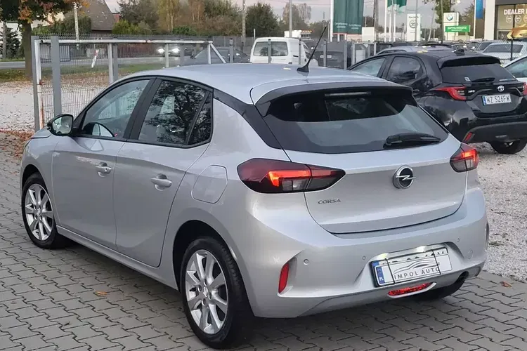 Opel Corsa zdjęcie 4