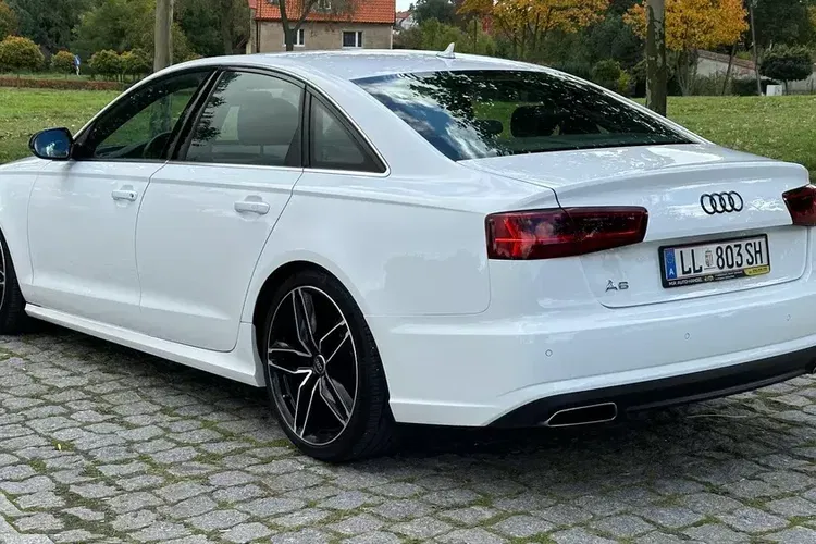 Audi A6 zdjęcie 4