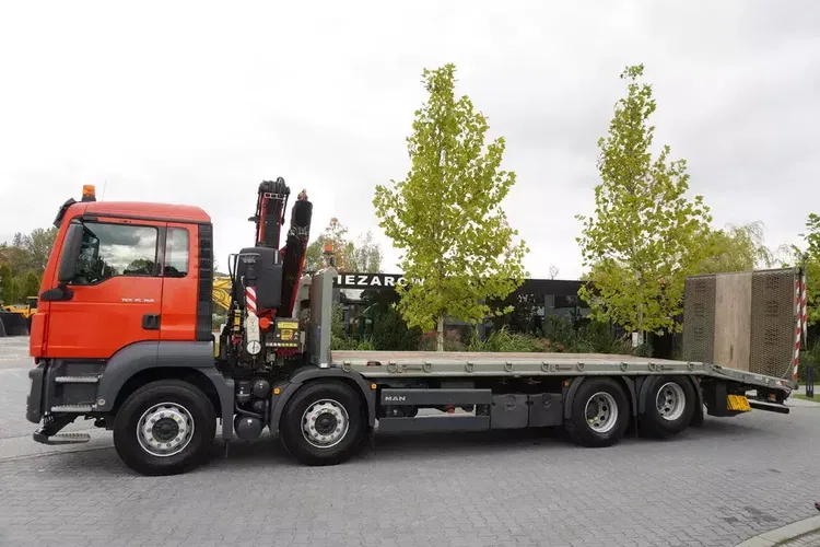 MAN TGS 35.360 E6 8×2 / HDS FASSI F235 / Laweta zdjęcie 5