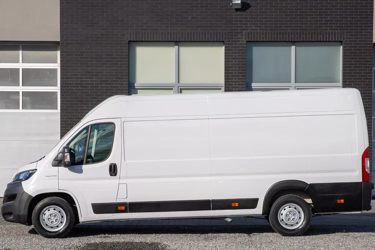 Fiat Ducato MAXI XL 2.3 140KM L4H2 Professional zdjęcie 7