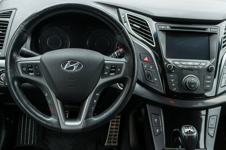 Hyundai i40 1.7_Diesel_141KM_101 tyś. km zdjęcie 18