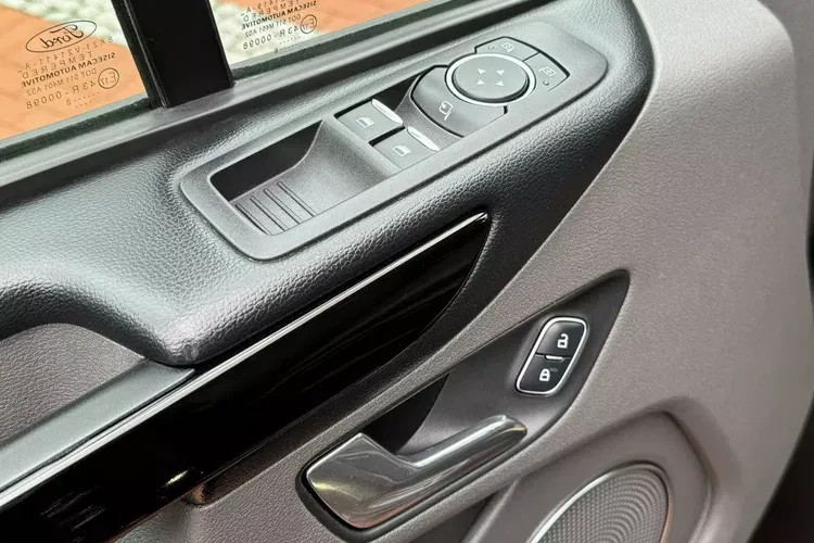 Ford tourneo-custom zdjęcie 20