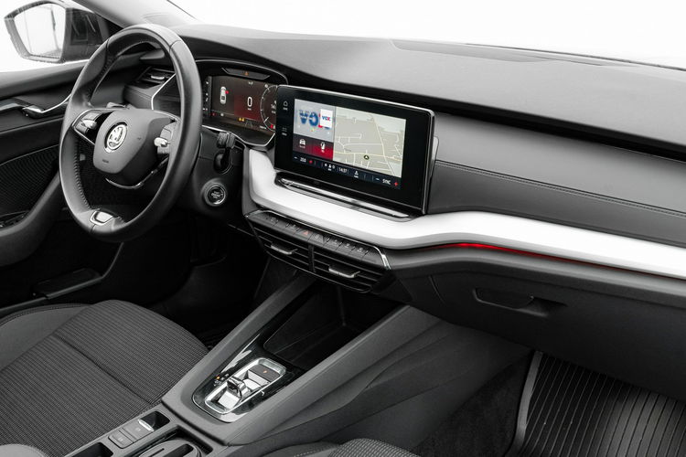 Skoda Octavia 2.0 TDI Ambition DSG LED K.cofania Ambient Salon PL VAT 23% zdjęcie 35