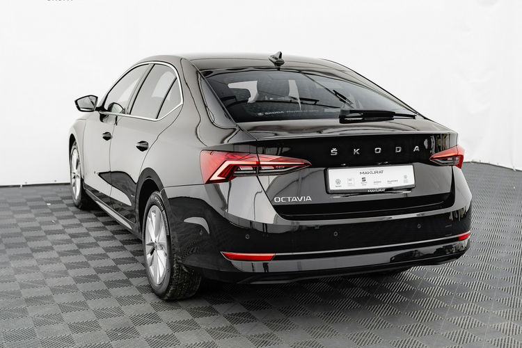 Skoda Octavia 2.0 TDI Ambition DSG LED K.cofania Ambient Salon PL VAT 23% zdjęcie 4