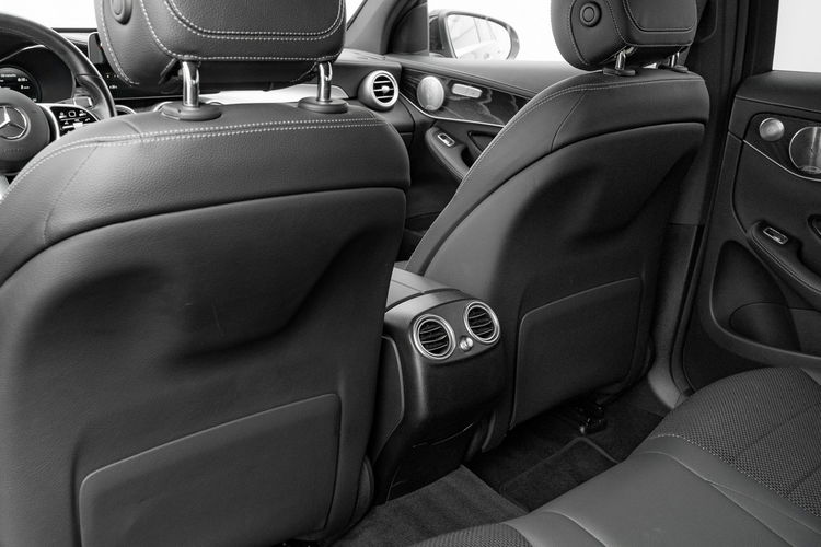 Mercedes GLC 300 GD455WK#200d 4-Matic Kamera 360 Podgrz.f Szklany dach Salon PL VAT23% zdjęcie 28