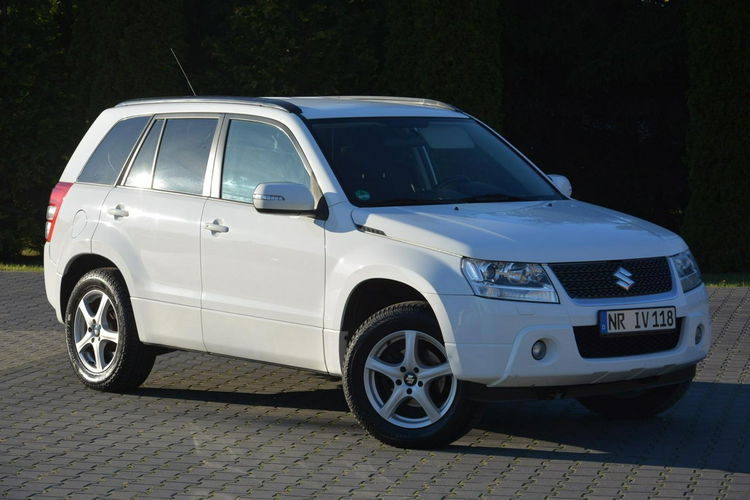 Suzuki Grand Vitara 2.4b169 KM 4x4 Xenon Duża Navi Webasto ASO Hak lakier oryginał zdjęcie 10