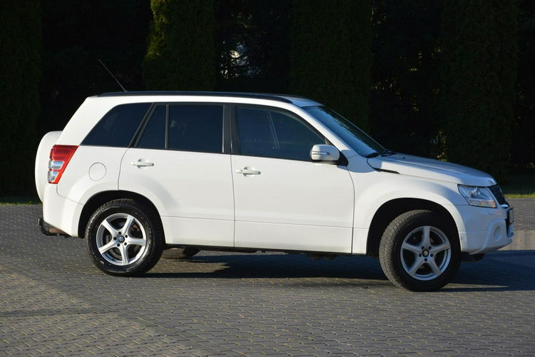 Suzuki Grand Vitara 2.4b169 KM 4x4 Xenon Duża Navi Webasto ASO Hak lakier oryginał zdjęcie 12
