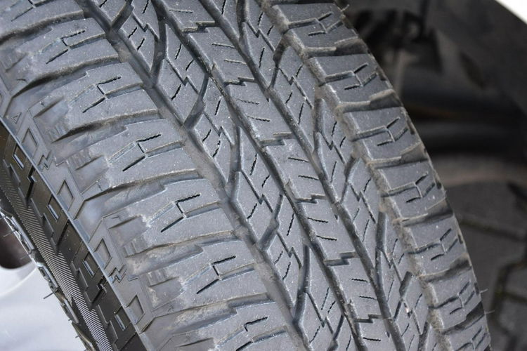 Suzuki Grand Vitara 2.4b169 KM 4x4 Xenon Duża Navi Webasto ASO Hak lakier oryginał zdjęcie 34