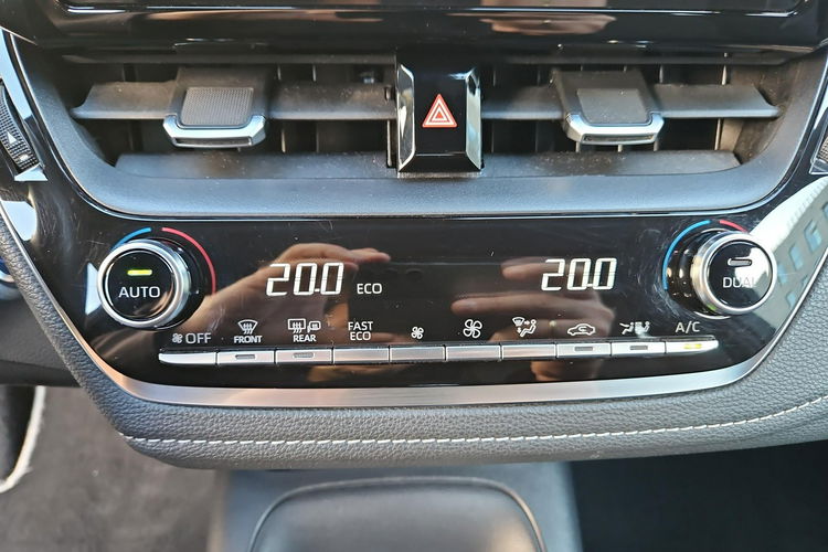 Toyota Corolla 1.8 HSD 122KM COMFORT, salon Polska, gwarancja, FV23% zdjęcie 19