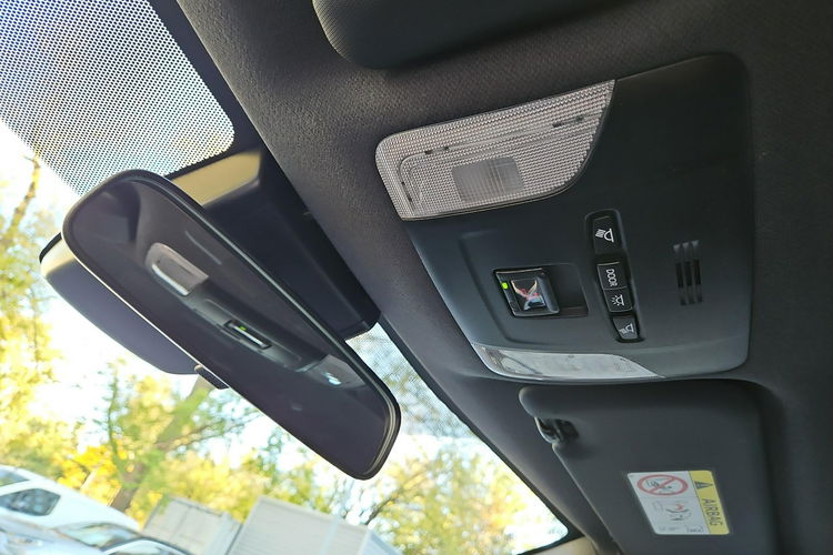 Toyota Corolla 1.8 HSD 122KM COMFORT, salon Polska, gwarancja, FV23% zdjęcie 21