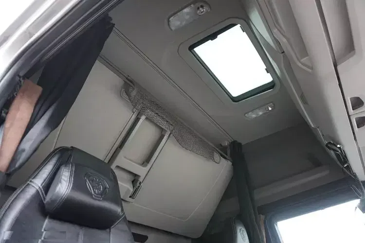 Scania / S 590 / V 8 / EURO 6 / ACC / RETARDER / PEŁNA OPCJA zdjęcie 17