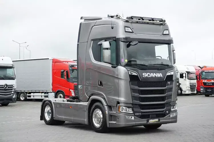 Scania / S 590 / V 8 / EURO 6 / ACC / RETARDER / PEŁNA OPCJA zdjęcie 2
