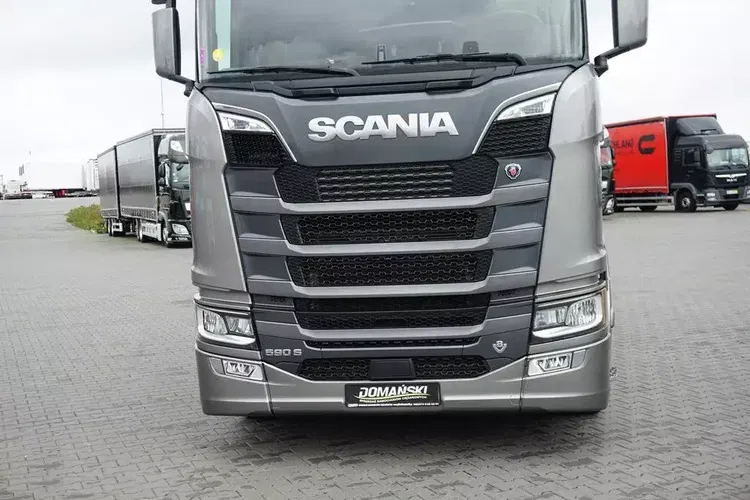 Scania / S 590 / V 8 / EURO 6 / ACC / RETARDER / PEŁNA OPCJA zdjęcie 24