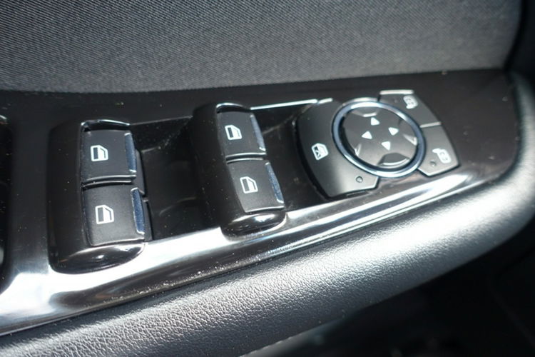 Ford EDGE Zrejestrowany / 3, 5 Benz - 284 KM / Automat / Mały przebnieg zdjęcie 22