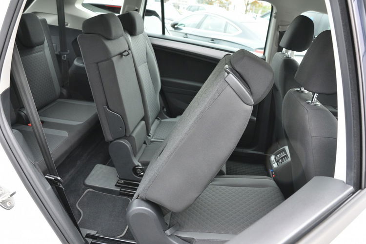 Volkswagen Tiguan Allspace 1.5TSI 150KM DSG 7-os LED ACC Navi App-Connect SalonPL 1wł Gwar. Deale zdjęcie 29