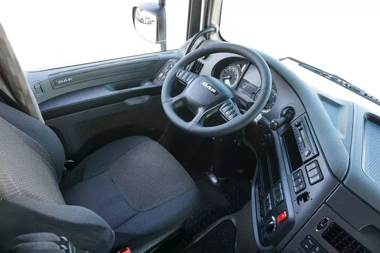 DAF 106 / 460 / EURO 6 / ACC / RETARDER / SPACE CAB zdjęcie 13