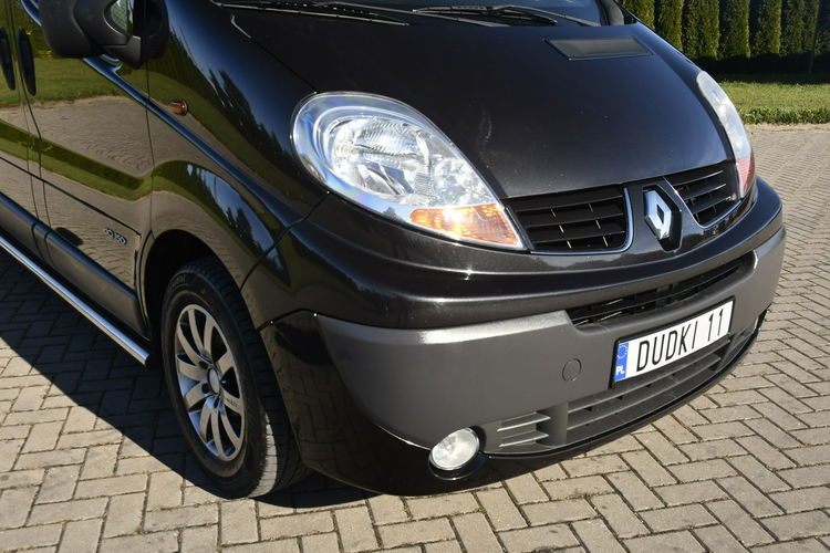 Renault Trafic 2.5dci 6 Osobowe, Klimatronic.Navi, Serwis-FULL.GWARANCJA zdjęcie 4