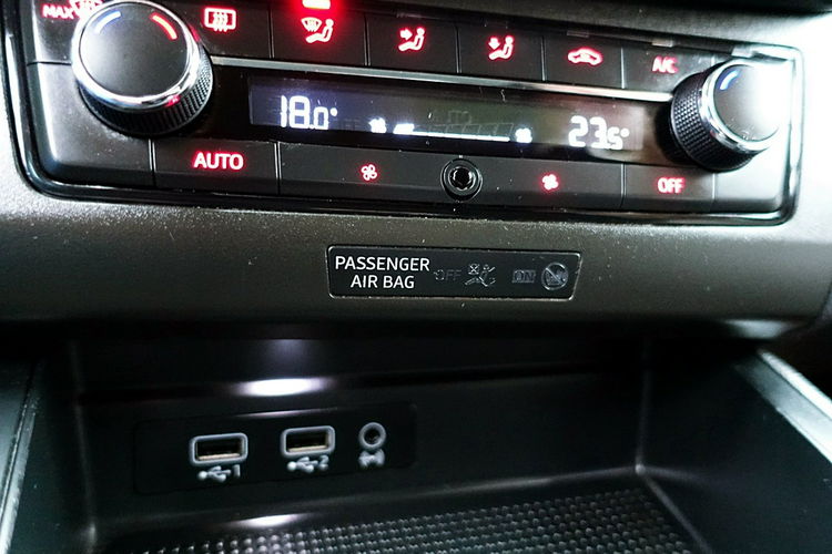 Seat Ibiza FR FullLed 115KM 2xKlimatronic 3Lata GWARANCJA I-wł Kraj Bezwypadkowy 4x2 zdjęcie 17