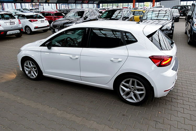 Seat Ibiza FR FullLed 115KM 2xKlimatronic 3Lata GWARANCJA I-wł Kraj Bezwypadkowy 4x2 zdjęcie 64