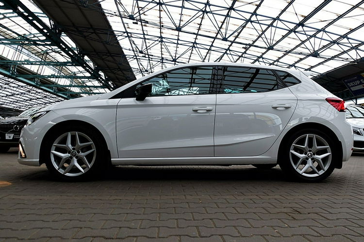 Seat Ibiza FR FullLed 115KM 2xKlimatronic 3Lata GWARANCJA I-wł Kraj Bezwypadkowy 4x2 zdjęcie 5