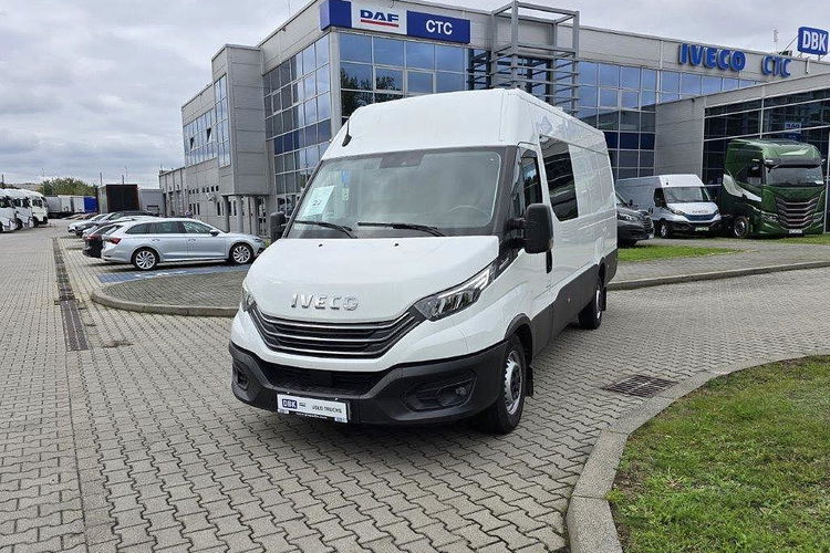 Iveco 35S1835S18 zdjęcie 1