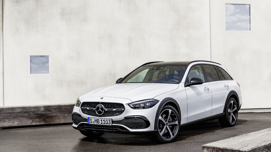 Mercedes C 300 e PHEV Avantgarde zdjęcie 