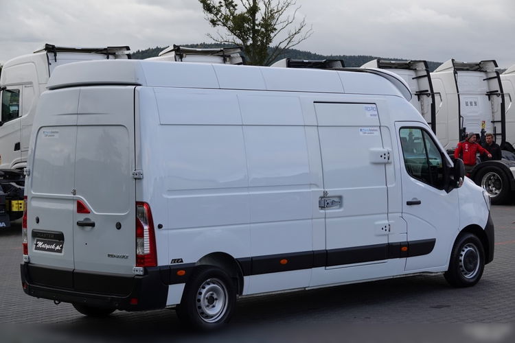 Renault MASTER / 3, 5 T /CHŁODNIA / MROŹNIA / PODWÓJNY AGREGAT / THERMO KING V300 MAX50 SPC / BI TEMPERATURA / L3H3 / 2021 ROK  zdjęcie 9