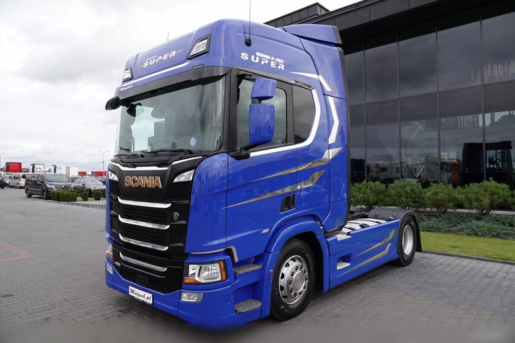 Scania R 450 / RETARDER / 2018 ROK / OPONY 100% / ZBIORNIKI 1400 L / NAVIGACJA zdjęcie 6