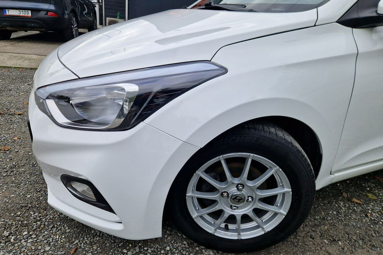 Hyundai i20 ASO. Klimatyzacja. 5 drzwi zdjęcie 12