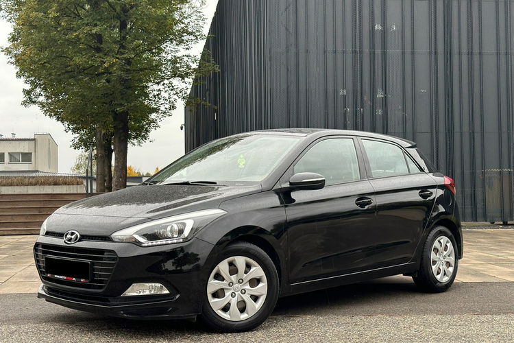 Hyundai i20 zdjęcie 3