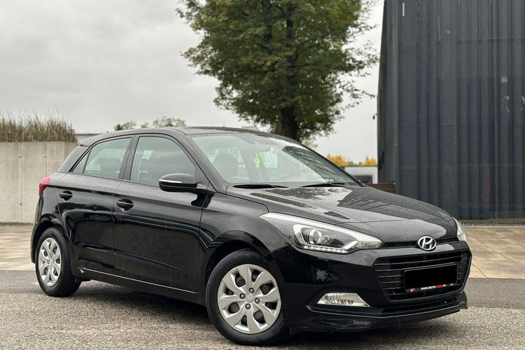 Hyundai i20 zdjęcie 9
