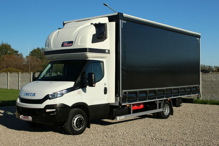 Iveco Daily 70C18 Firana_Dwustronna_15-Palet 3.0/180KM Zawieszenie_Pneumatyczne zdjęcie 1