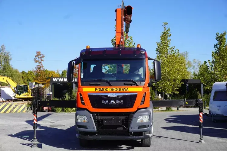 MAN TGS 35.360 E6 8×2 / Laweta / HDS FASSI F235 zdjęcie 5