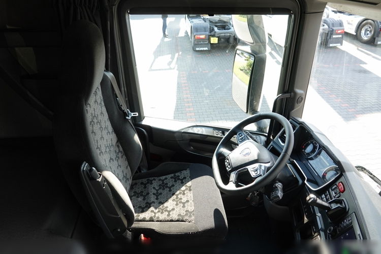 Scania S 450 / RETARDER / I-PARK COOL / CAŁA NA PODUSZKACH / ALUSY / NAVI / XENONY / OPONY 100 % / SPROWADZONA / PO ZŁOTYM KONTRAKCIE SERWISOWYM  zdjęcie 27