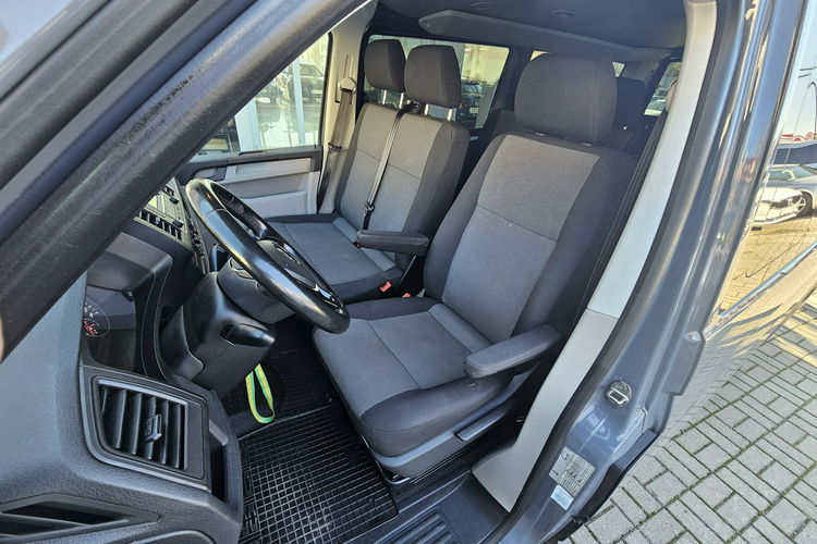 Volkswagen Caravelle model 2019, pierwszy właścicel , polski salon, 9 osobowy zdjęcie 15