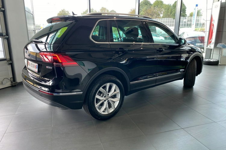 Tiguan Volkswagen Tiguan Szwajcar / Highline / 4X4/ 100% Bezwypadek zdjęcie 6