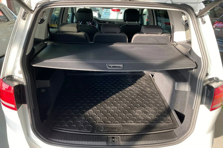 Volkswagen Touran Najtańszy w Polsce/Highline/Bezwypadek/1 Ręka/Rok Gwarancji zdjęcie 28