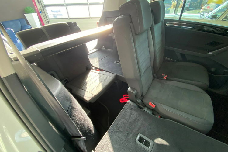 Volkswagen Touran Najtańszy w Polsce/Highline/Bezwypadek/1 Ręka/Rok Gwarancji zdjęcie 31