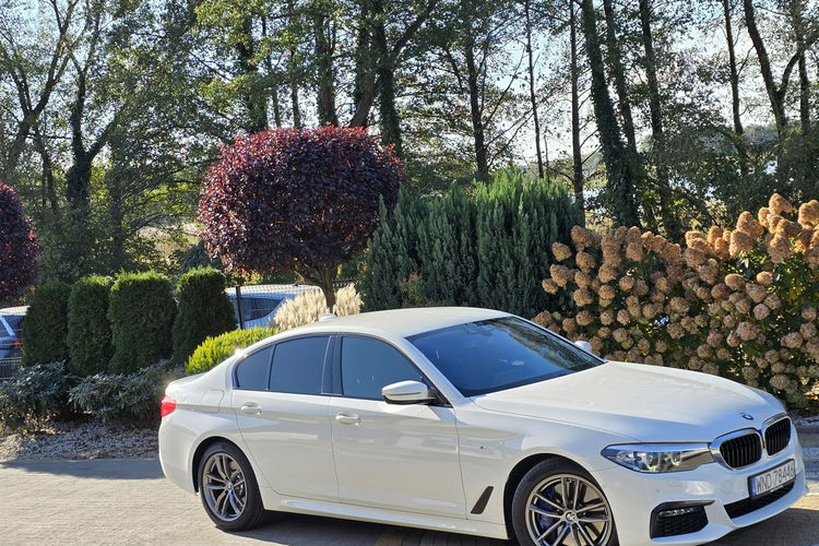 BMW 530 530d x-Drive 319KM / M-pakiet / Salon PL I-właściciel / Bezwypadkowa zdjęcie 26