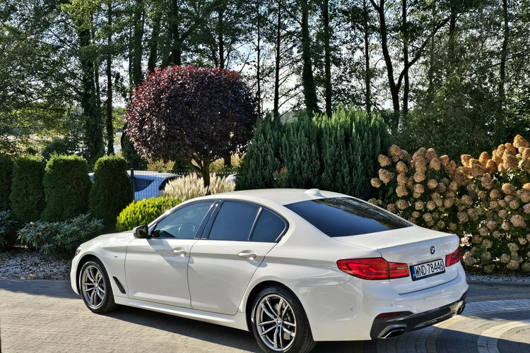 BMW 530 530d x-Drive 319KM / M-pakiet / Salon PL I-właściciel / Bezwypadkowa zdjęcie 3