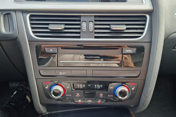 Audi A4 Allroad Allroad Panorama Ele.Klapa Bi-Xenon Key-Less Kamera Skóra Czujniki zdjęcie 23