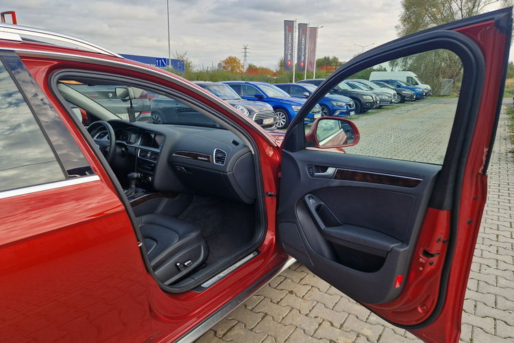 Audi A4 Allroad Allroad Panorama Ele.Klapa Bi-Xenon Key-Less Kamera Skóra Czujniki zdjęcie 33