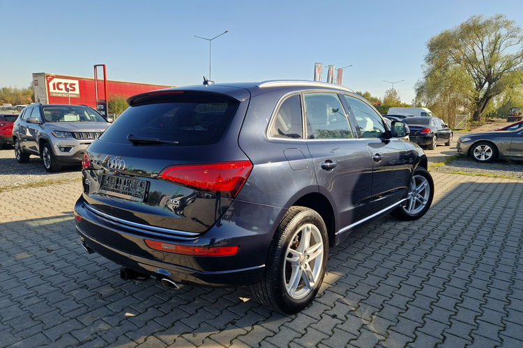 Audi Q5 Panorama Ele.Klapa Bi-Xenon Key-Less Kamera Skóra Czujniki Gwarancja zdjęcie 2