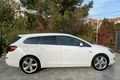 samochód osobowy Opel zdjęcie 2